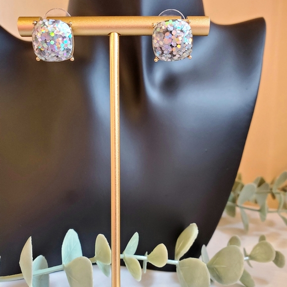 BOHO SILVER GLITTER CUSHION CUT STUD EARRINGS - Picture 4 of 5